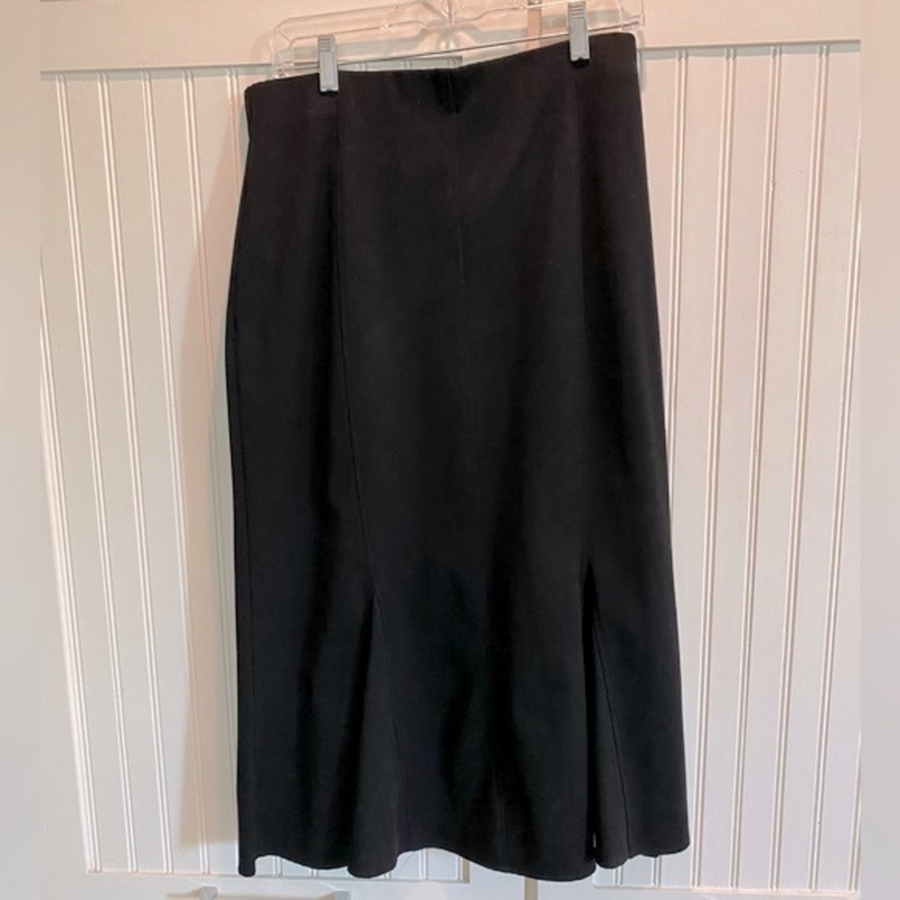 Black Rayon Gored Midi Skirt - Size 10